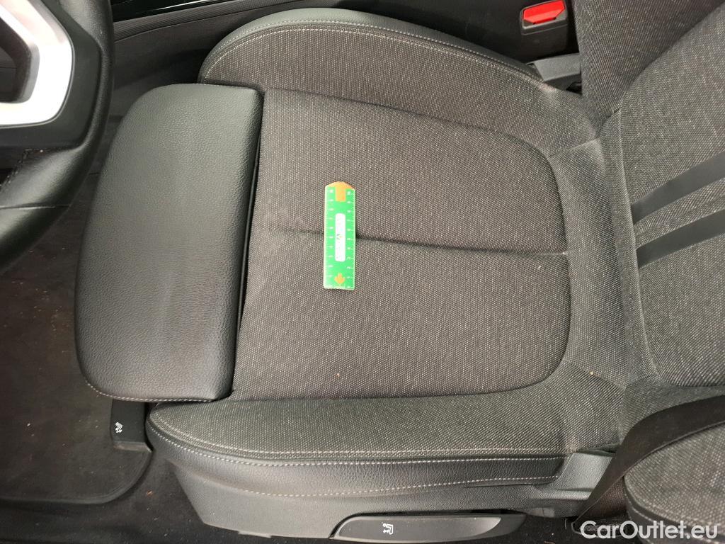  Bmw  Serie 2 BMW Série 2 Gran Coupé / 2019 / 4P / Berline 218D Business Design #35