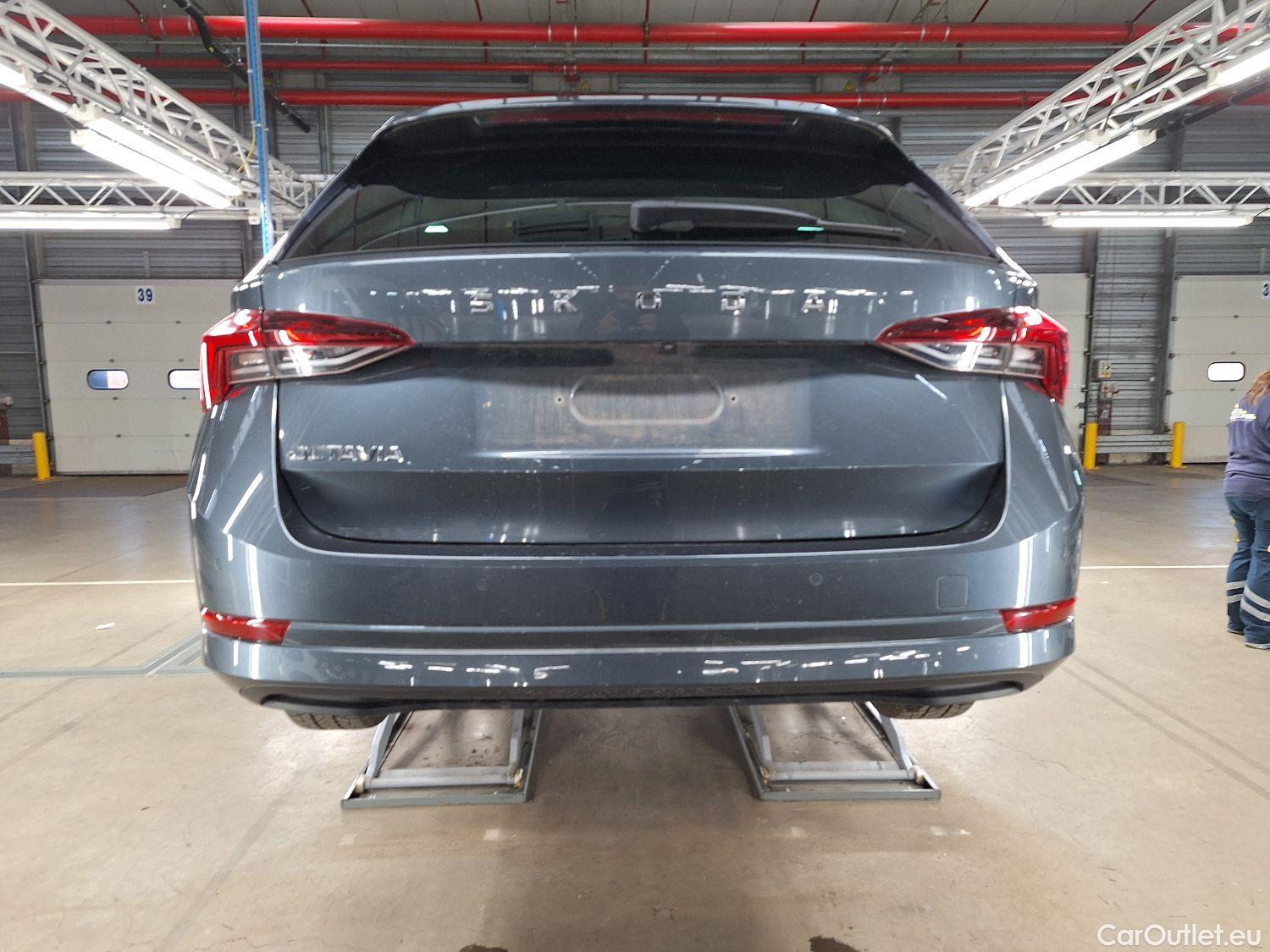  Skoda  Octavia Skoda,  Combi '20, Skoda  Combi 2.0 CRTDI 85kW Clever+ 5d #16