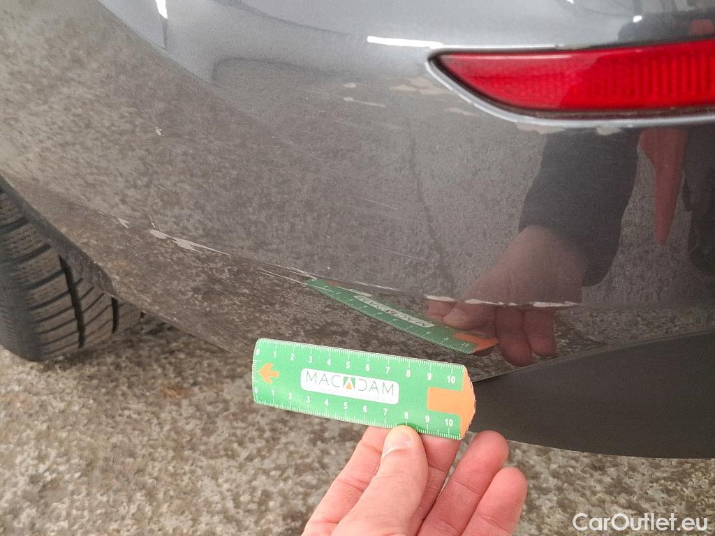  Bmw  Serie 2 BMW Série 2 Gran Coupé / 2019 / 4P / Berline 218D Business Design #7