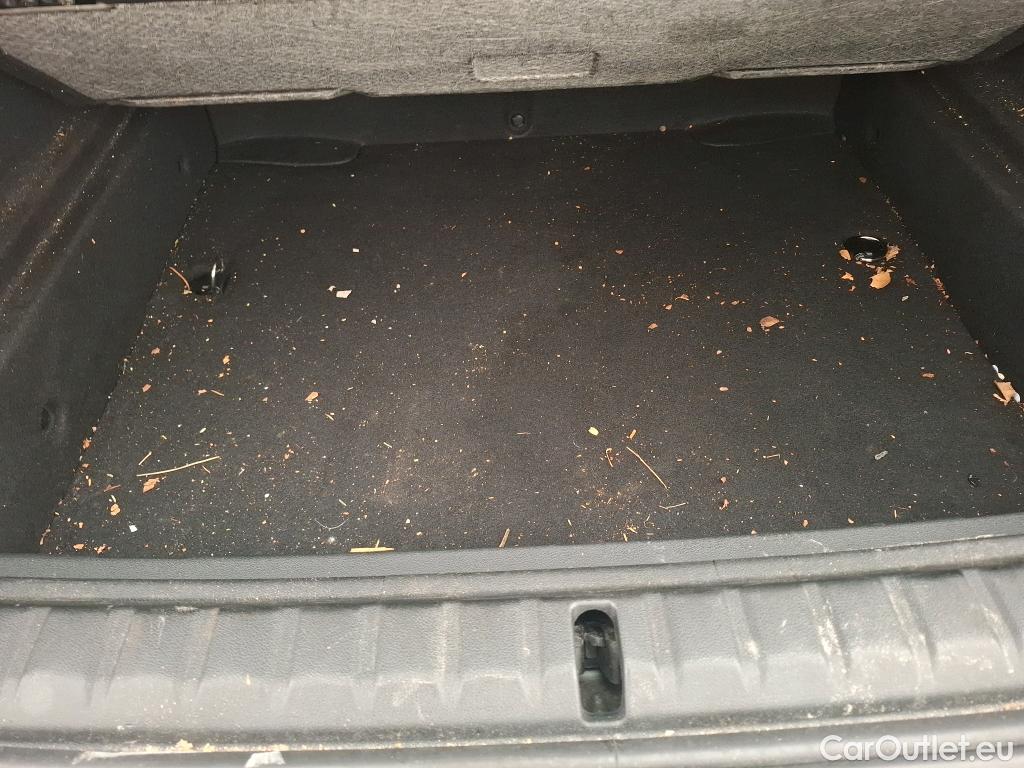  Bmw  Serie 2 BMW Série 2 Gran Coupé / 2019 / 4P / Berline 218D Business Design #27