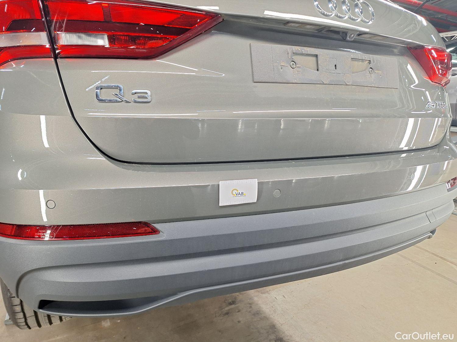  Audi  Q3 Audi,  '18 PHEV, Audi  45 TFSI e S tronic 5d #1