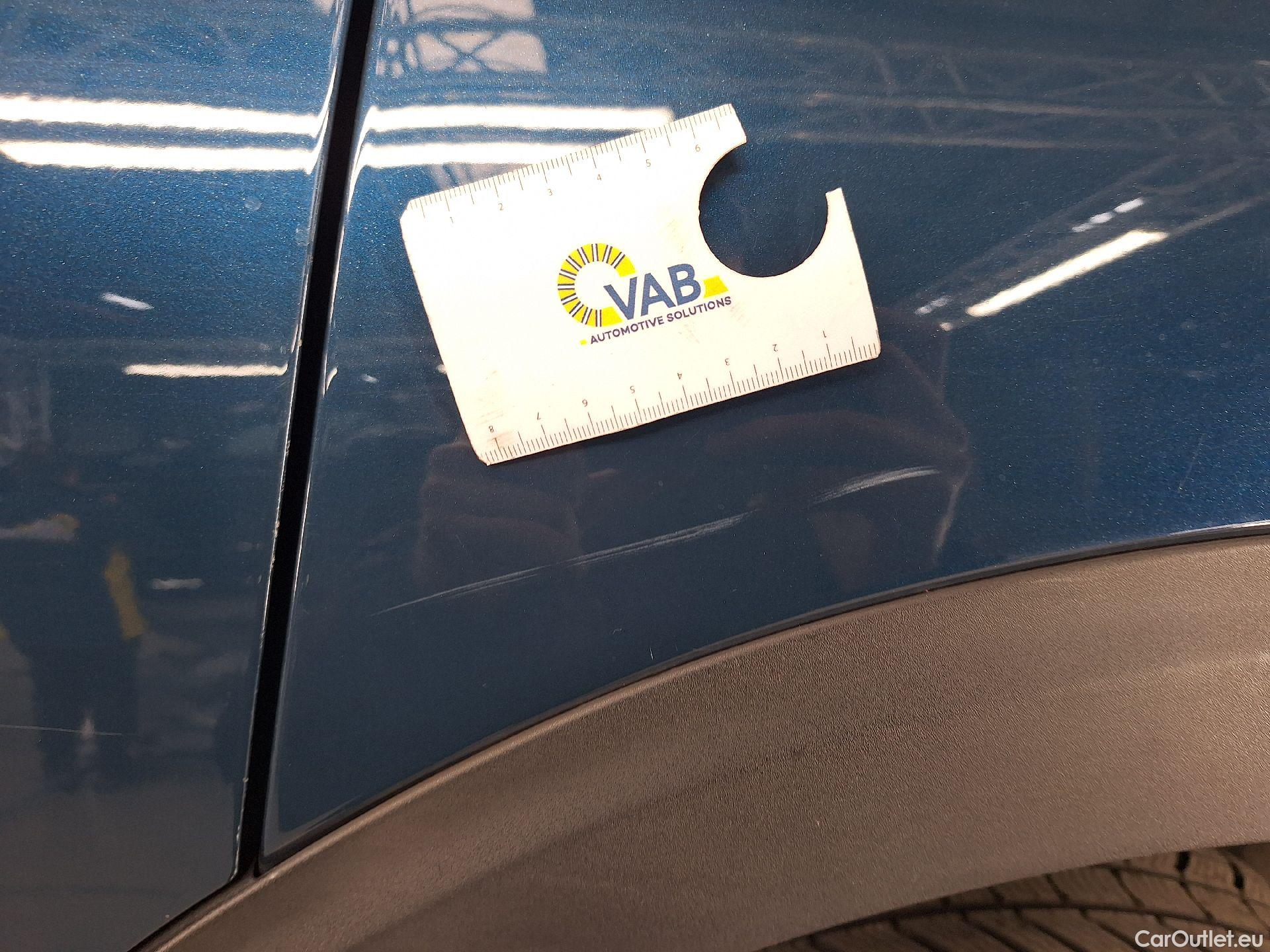  Peugeot  5008 Peugeot,  FL'20, Peugeot  1.5 BlueHDi 96kW S&S EAT8 Allure 5d #18