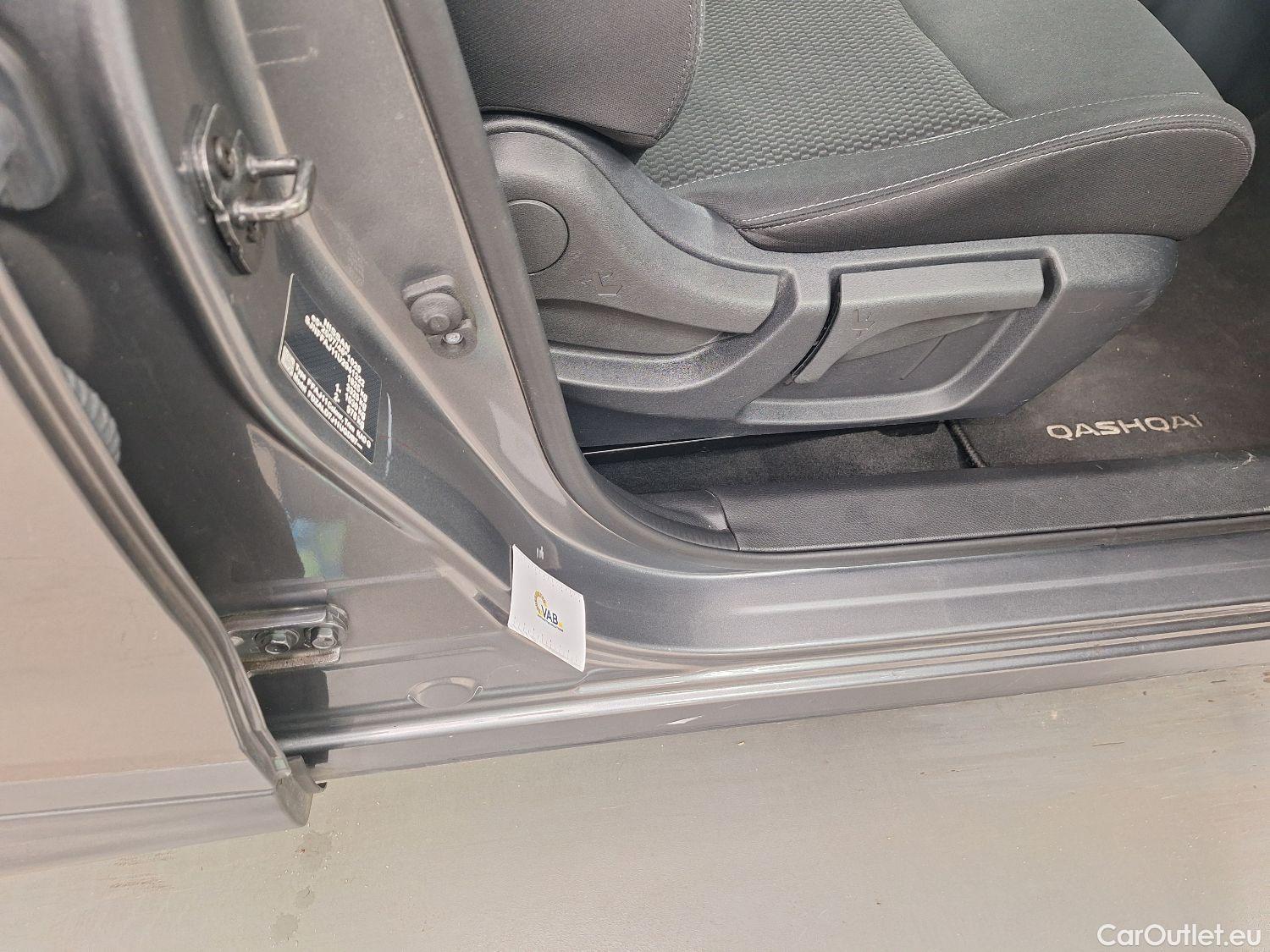  Nissan  Qashqai Nissan,  '17, Nissan  DIG-T 160 EVAPO DCT Urban Edition 5 #25