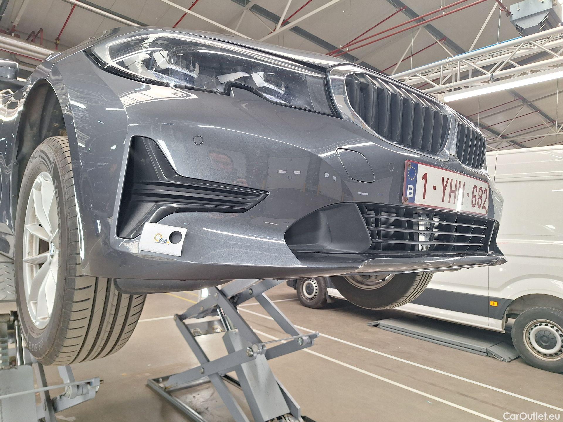  Bmw  Serie 3 BMW, 3-serie '18, BMW 3 Reeks Berline 320dA (140 kW) 4d #27