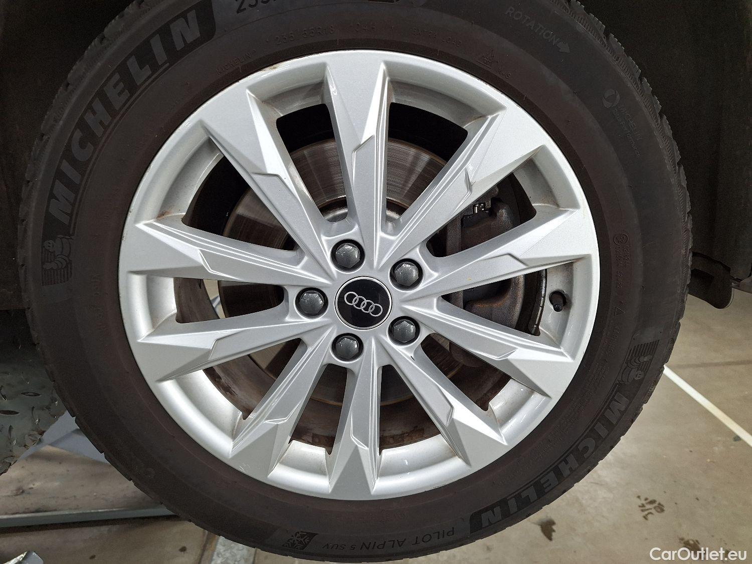  Audi  Q3 Audi,  SB '19 PHEV, Audi  Sportback 45 TFSI e S tronic 5d #4