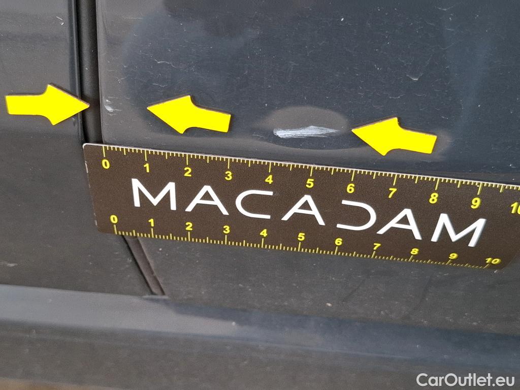  Volkswagen  Golf  VOLKSWAGEN / 2020 / 5P / Berline 1.0 eTSI OPF 110 DSG7 Life Business #37