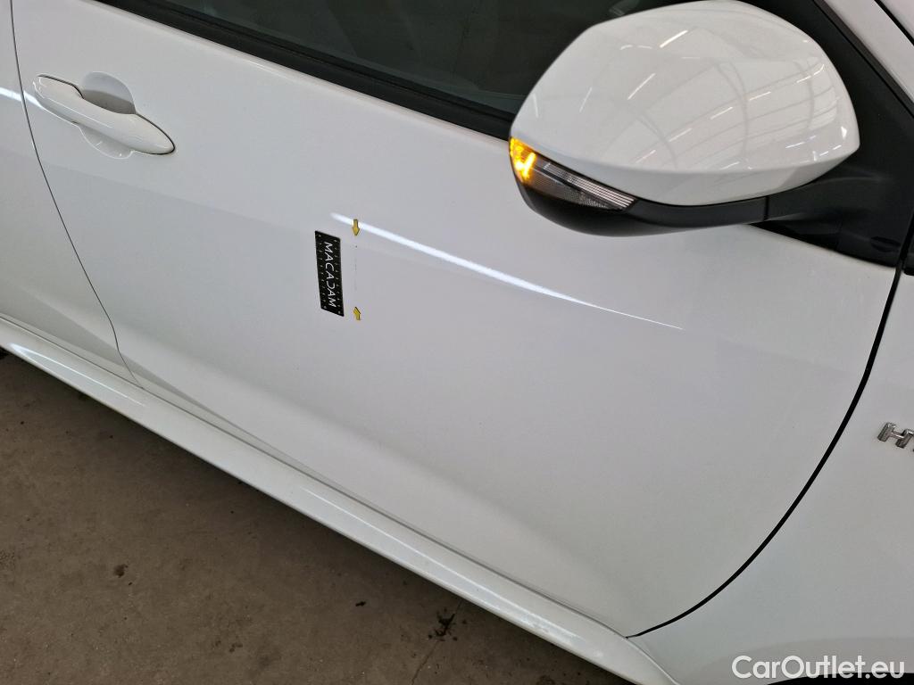  Toyota  Yaris TOYOTA  Hybride / 2019 / 5P / Berline Hybride 116h Dynamic Business Stage Acad #9