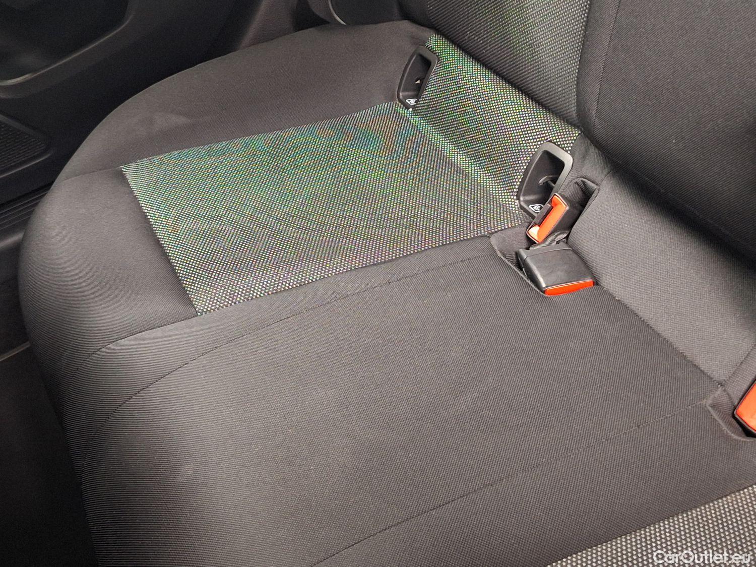  Mercedes  A-Klasse Mercedes, A-Class Berline '18, Mercedes-Benz  Limousine A 180d Business S #18