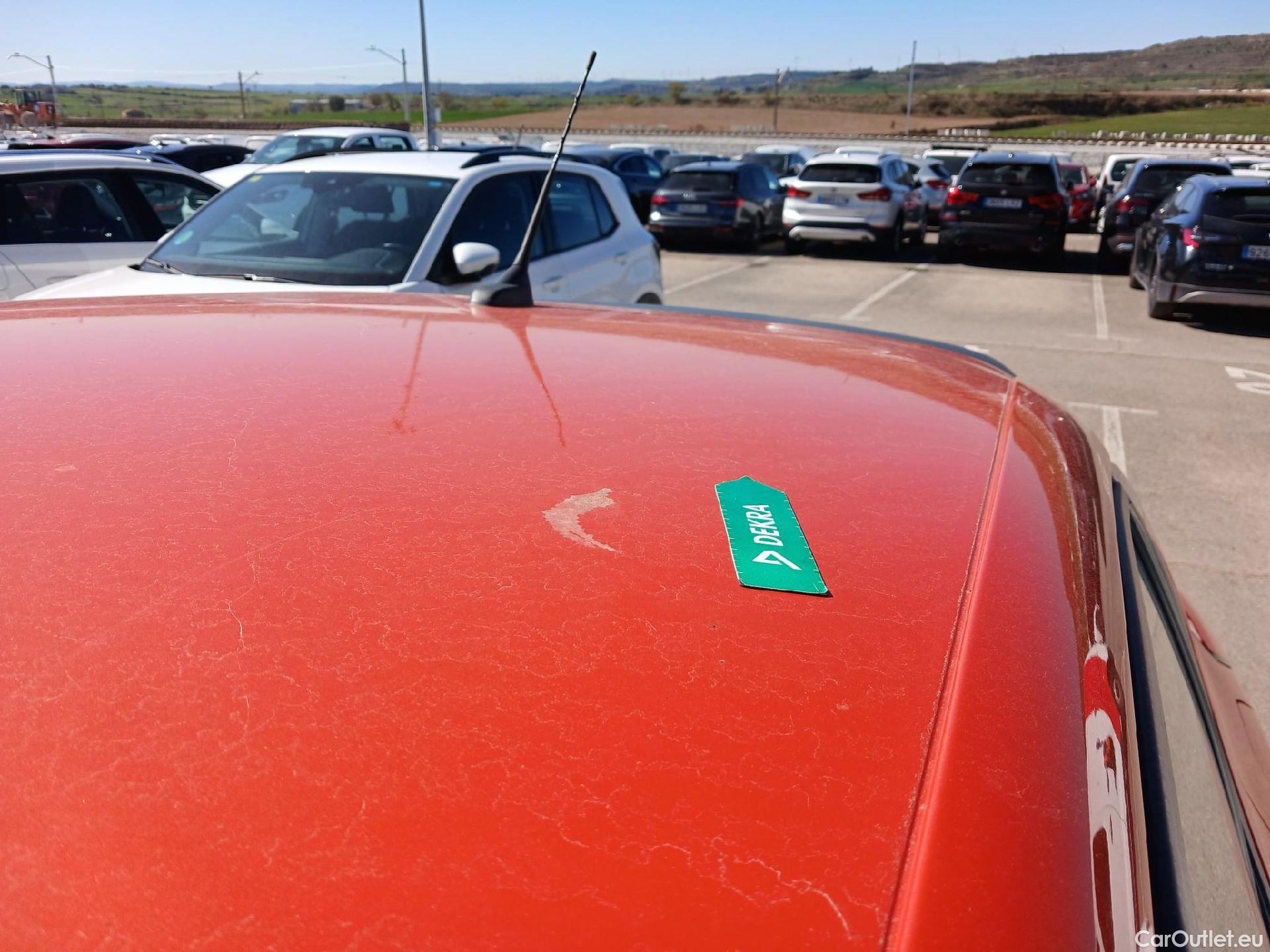  Opel  Corsa OPEL  / 2019 / 5P / berlina con portón 1.2T XHL 74kW (100CV) Edition #28