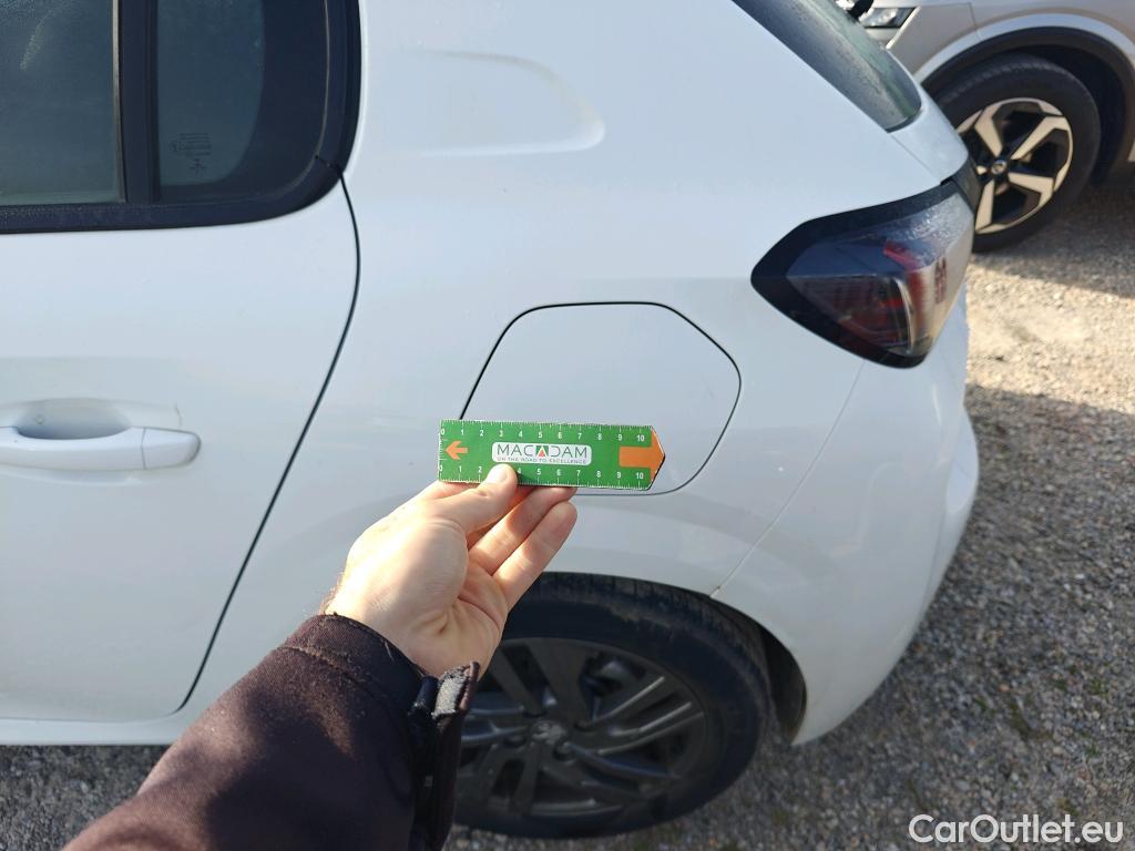  Peugeot  208 PEUGEOT  / 2019 / 5P / berlina con portón BlueHDi 73kW (100CV) Active Pack #15