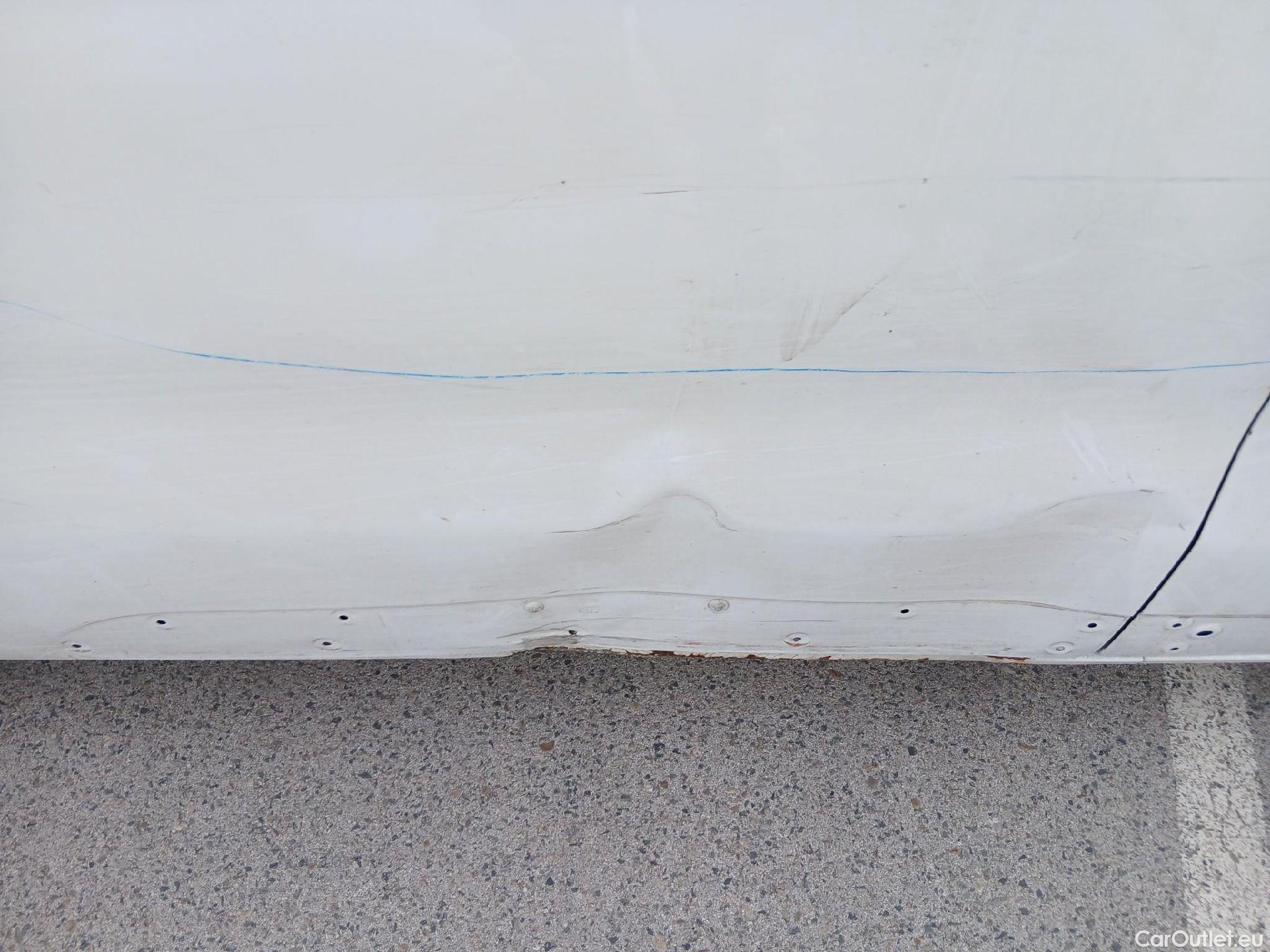  Opel  Vivaro OPEL  / 2019 / 4P / furgón 1.5 Diésel 74kW(100CV)M Std Exp #31