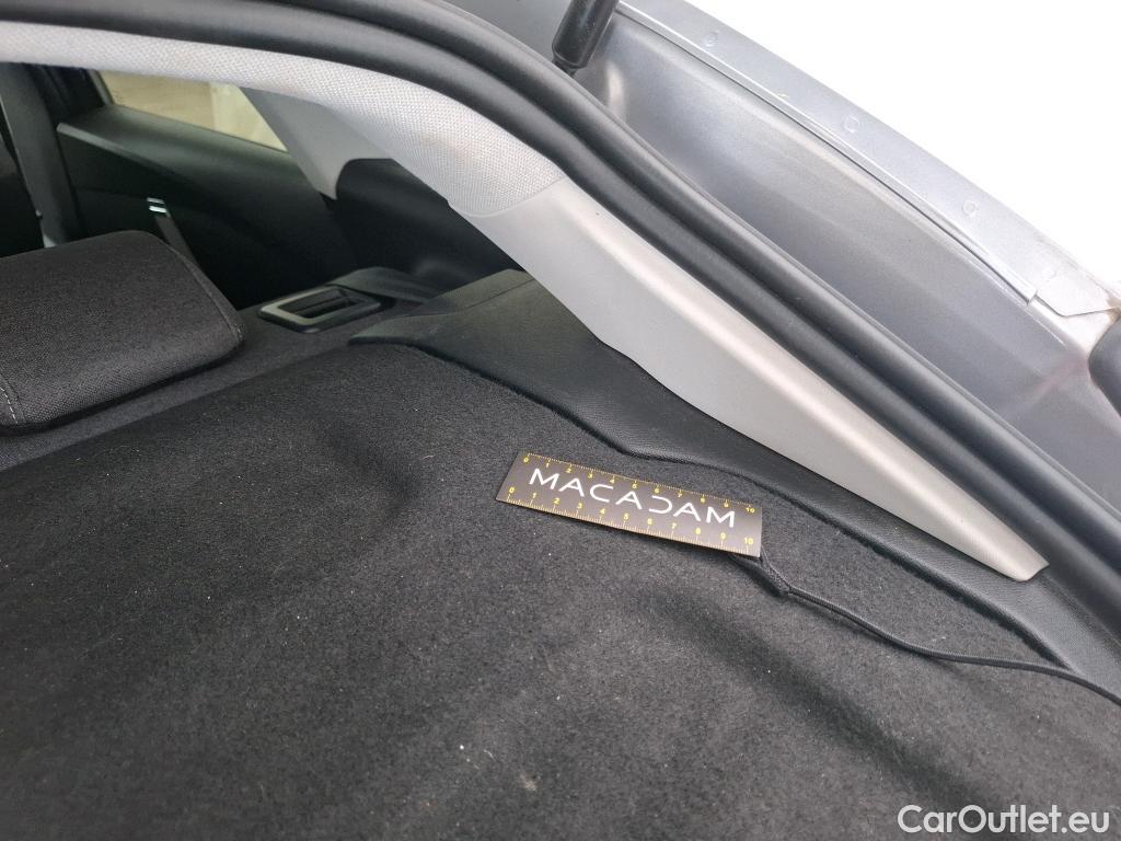  Citroen  C4  Berline Max 1.2 PureTech 130CV BVM6 6E #5