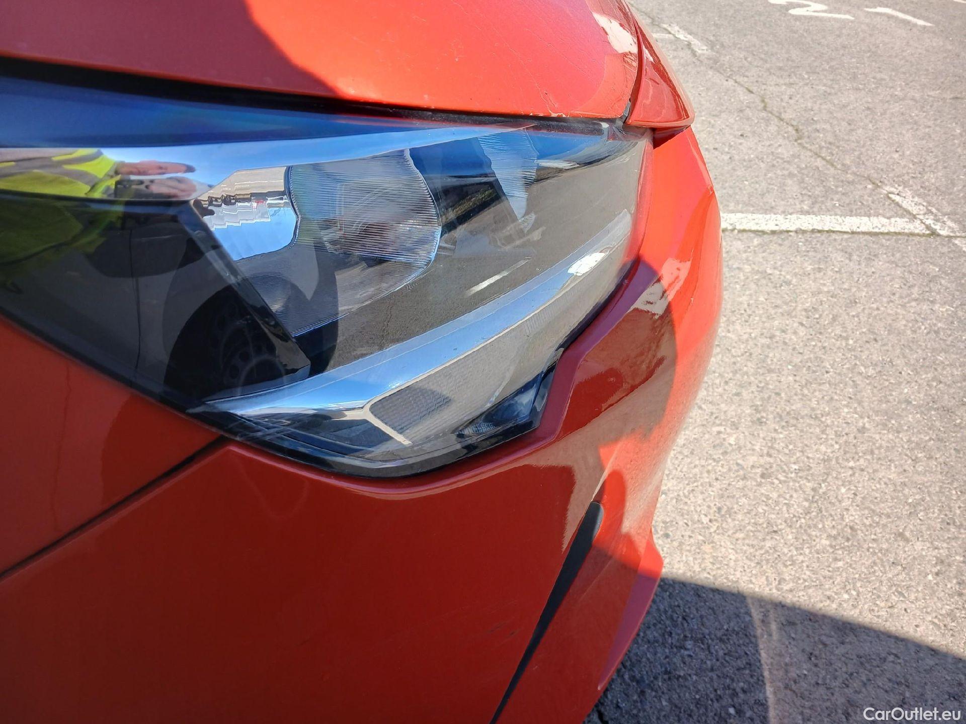  Opel  Corsa OPEL  / 2019 / 5P / berlina con portón 1.2T XHL 74kW (100CV) Edition #24