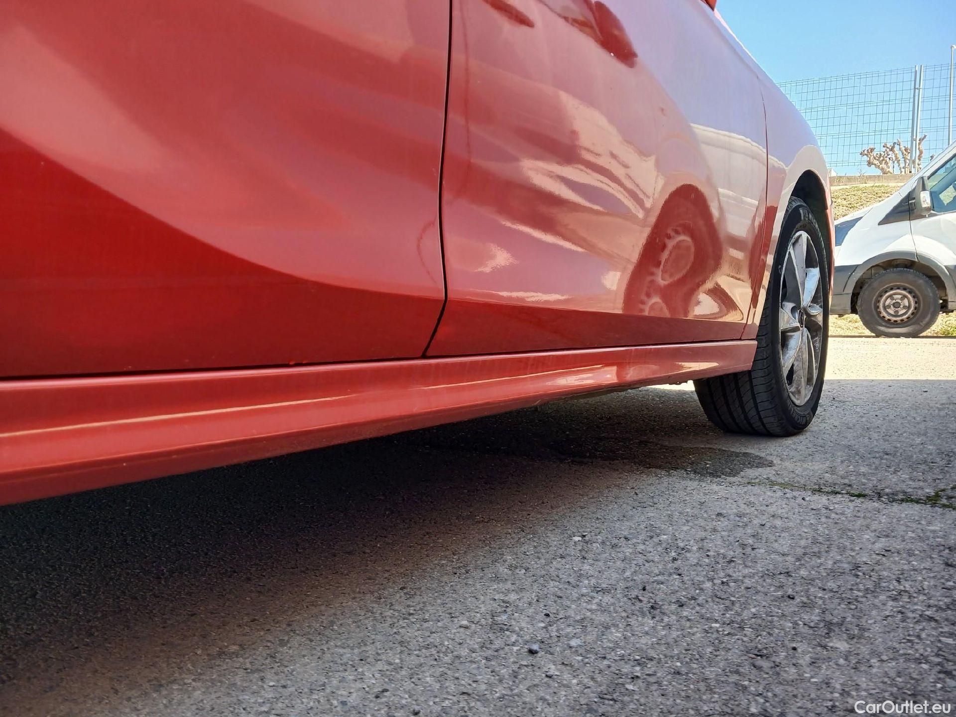  Opel  Corsa OPEL  / 2019 / 5P / berlina con portón 1.2T XHL 74kW (100CV) Edition #14