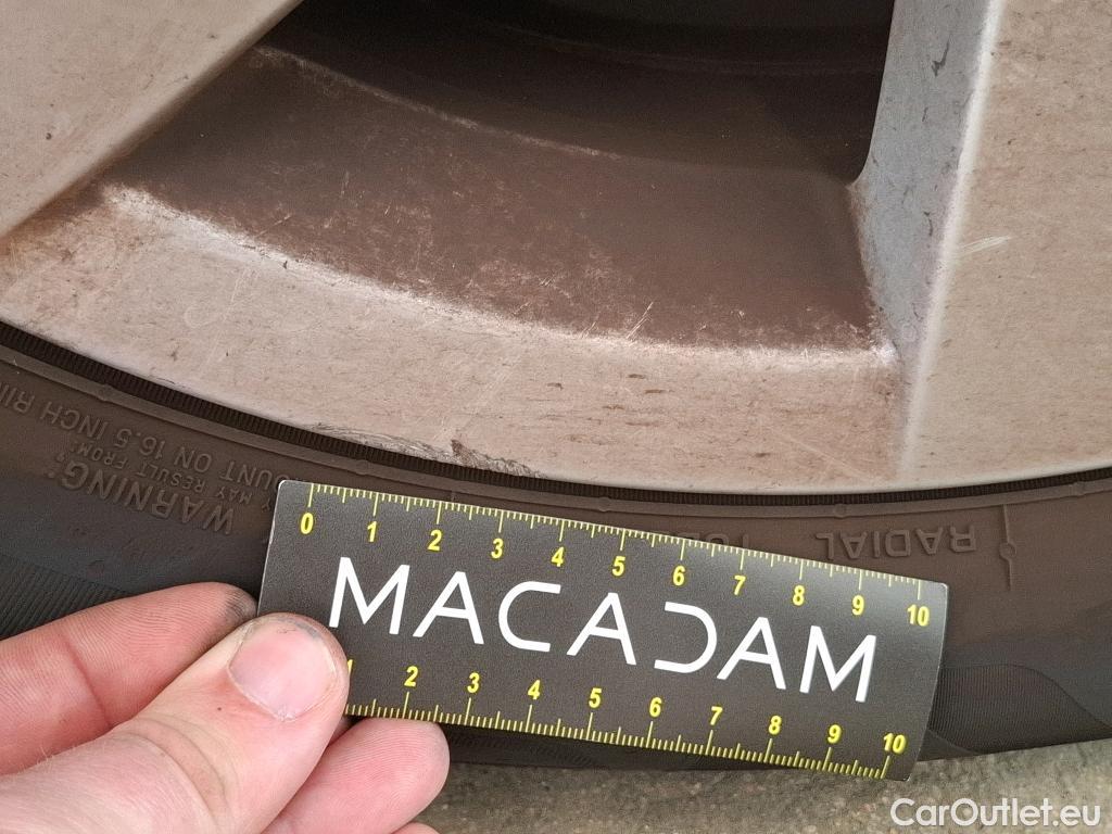  Volkswagen  Golf  VOLKSWAGEN / 2020 / 5P / Berline 1.0 eTSI OPF 110 DSG7 Life Business #29