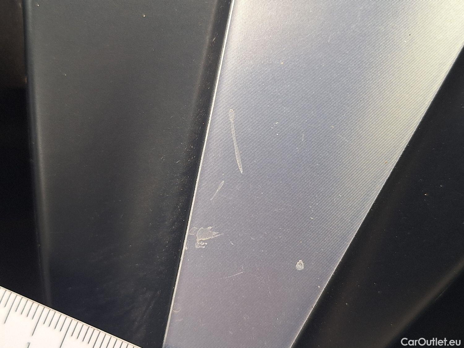  Mercedes  A-Klasse Mercedes, A-Class Berline '18, Mercedes-Benz  Limousine A 180d Business S #46