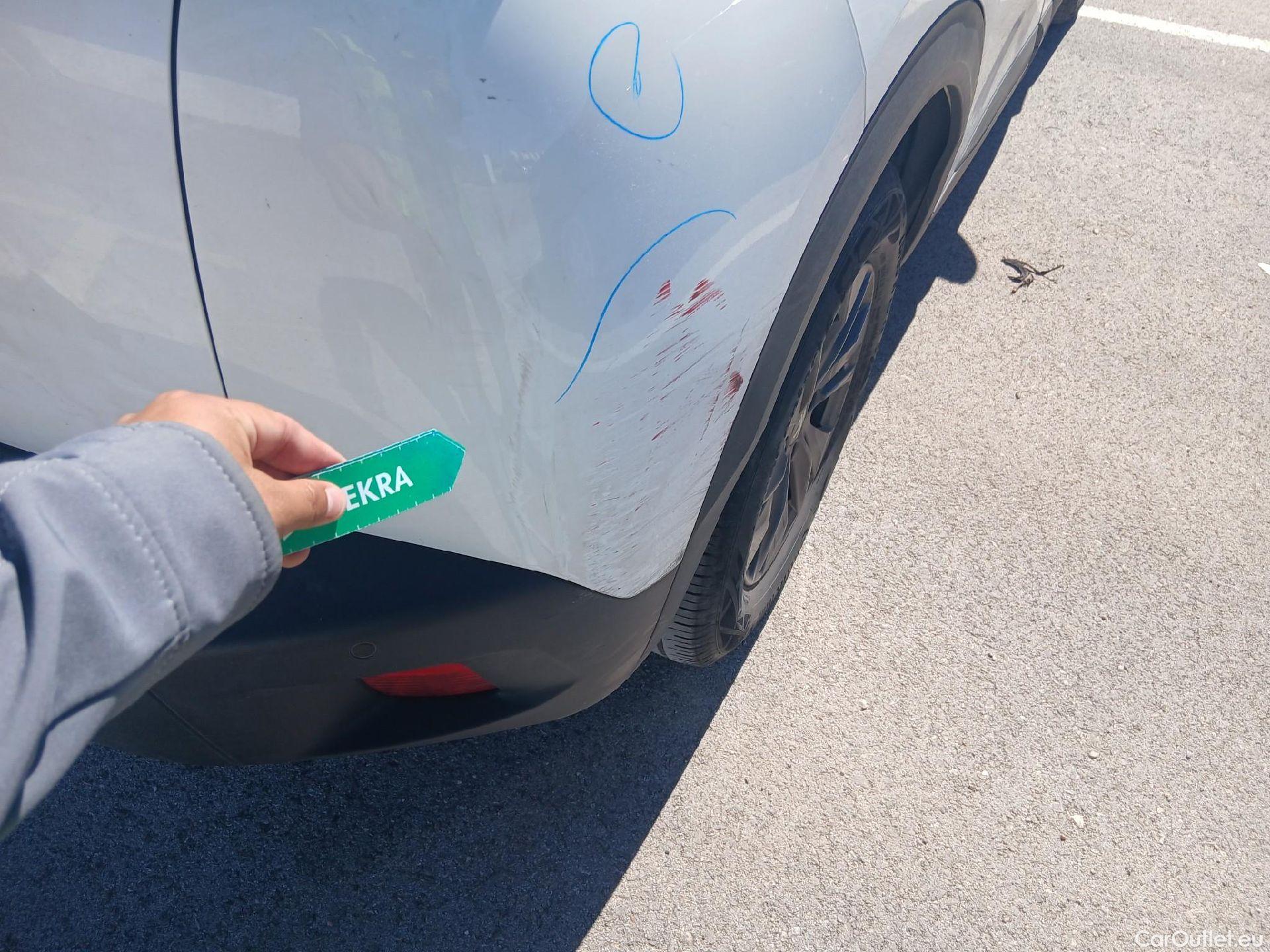  Peugeot  2008 PEUGEOT  / 2019 / 5P / todoterreno Active Pack BlueHDI 81kW (110CV) #23