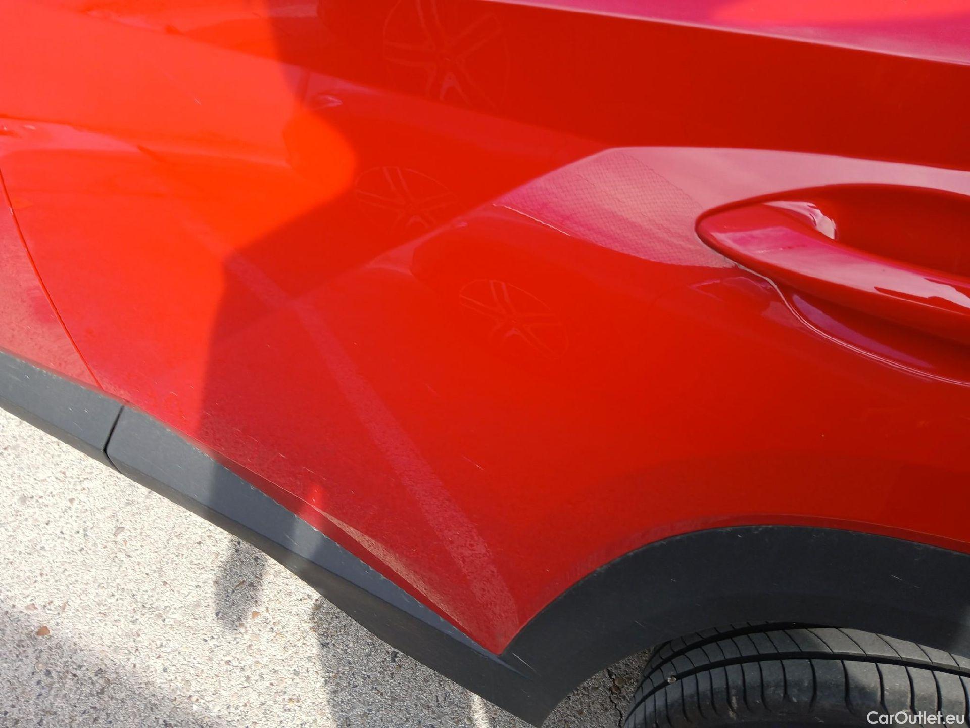  Hyundai  Tucson HYUNDAI  / 2024 / 5P / todoterreno 1.6T 158kW (215CV) HEV AT Klass #16