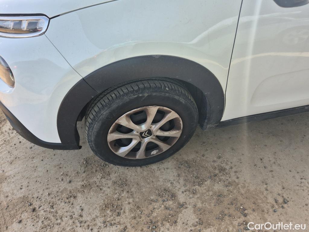  Citroen  C3 CITROEN  / 2016 / 5P / berlina con portón BlueHDi 73KW (100CV) S&S FEEL #17