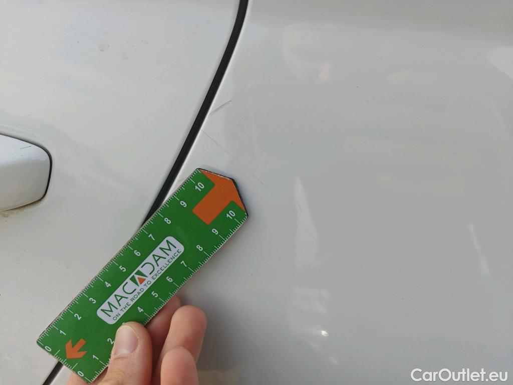  Seat  Arona  Style Special Edition 1.0 TSI 115CV AT7 E6d #2