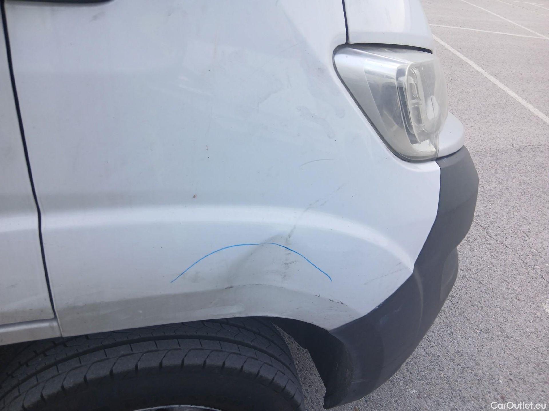  Fiat  Ducato FIAT  / 2014 / 4P / furgón Furgón 35 Medio 100kW Natural Power #59