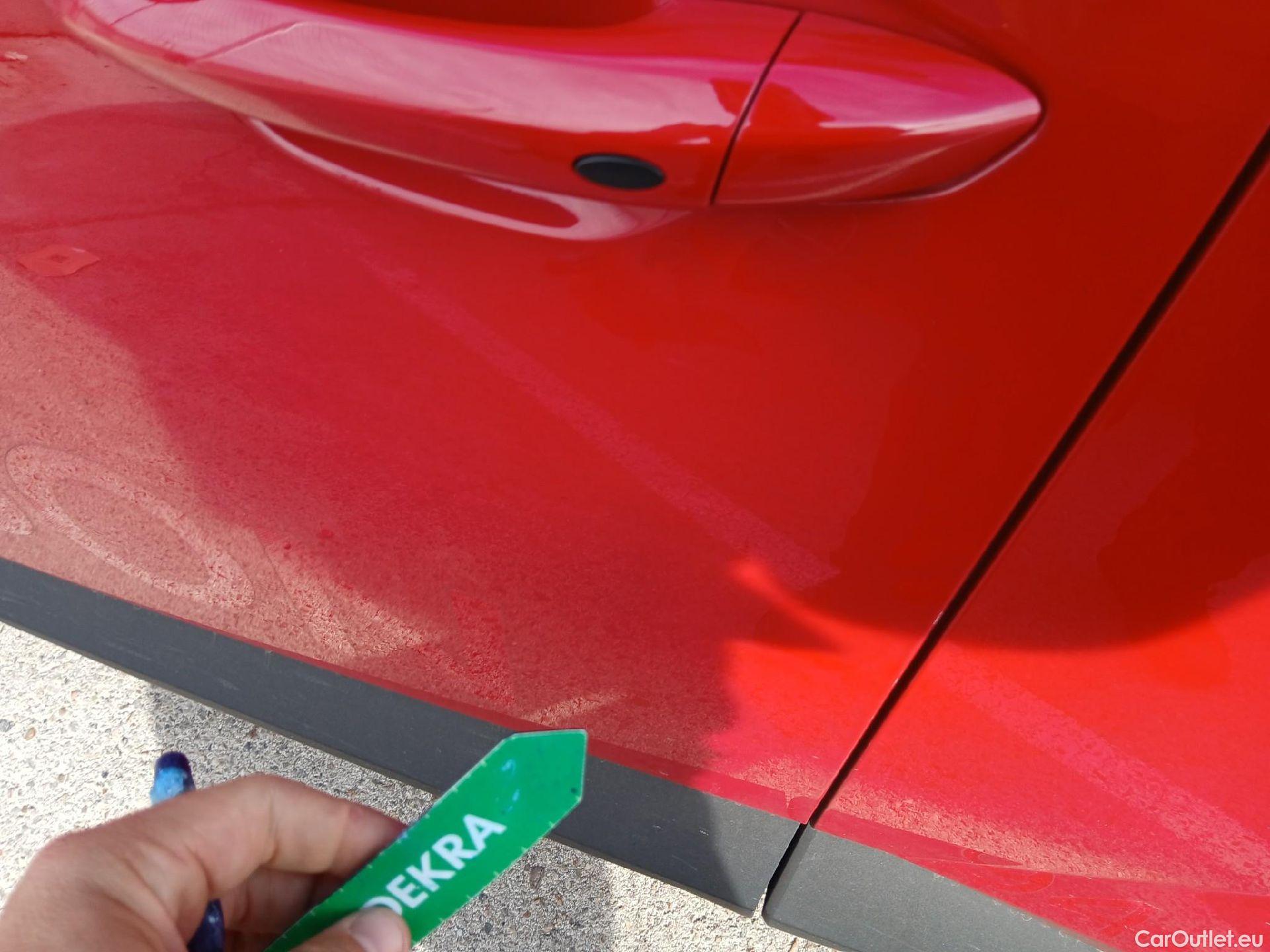  Hyundai  Tucson HYUNDAI  / 2024 / 5P / todoterreno 1.6T 158kW (215CV) HEV AT Klass #14