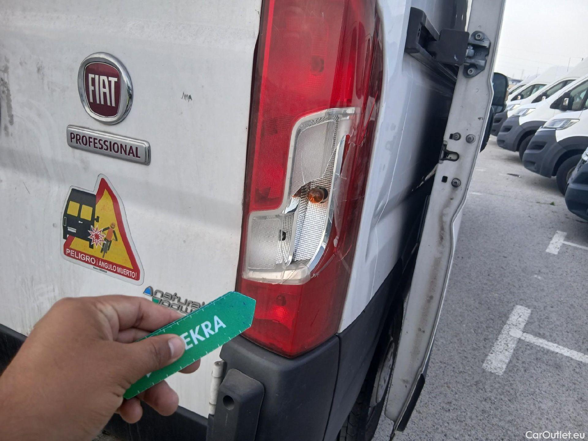  Fiat  Ducato FIAT  / 2014 / 4P / furgón Furgón 35 Medio 100kW Natural Power #47