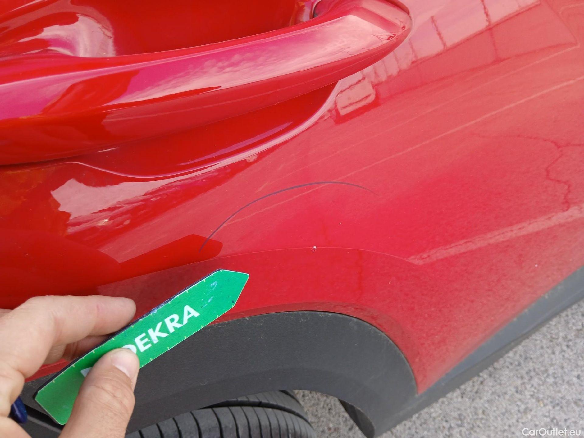  Hyundai  Tucson HYUNDAI  / 2024 / 5P / todoterreno 1.6T 158kW (215CV) HEV AT Klass #21