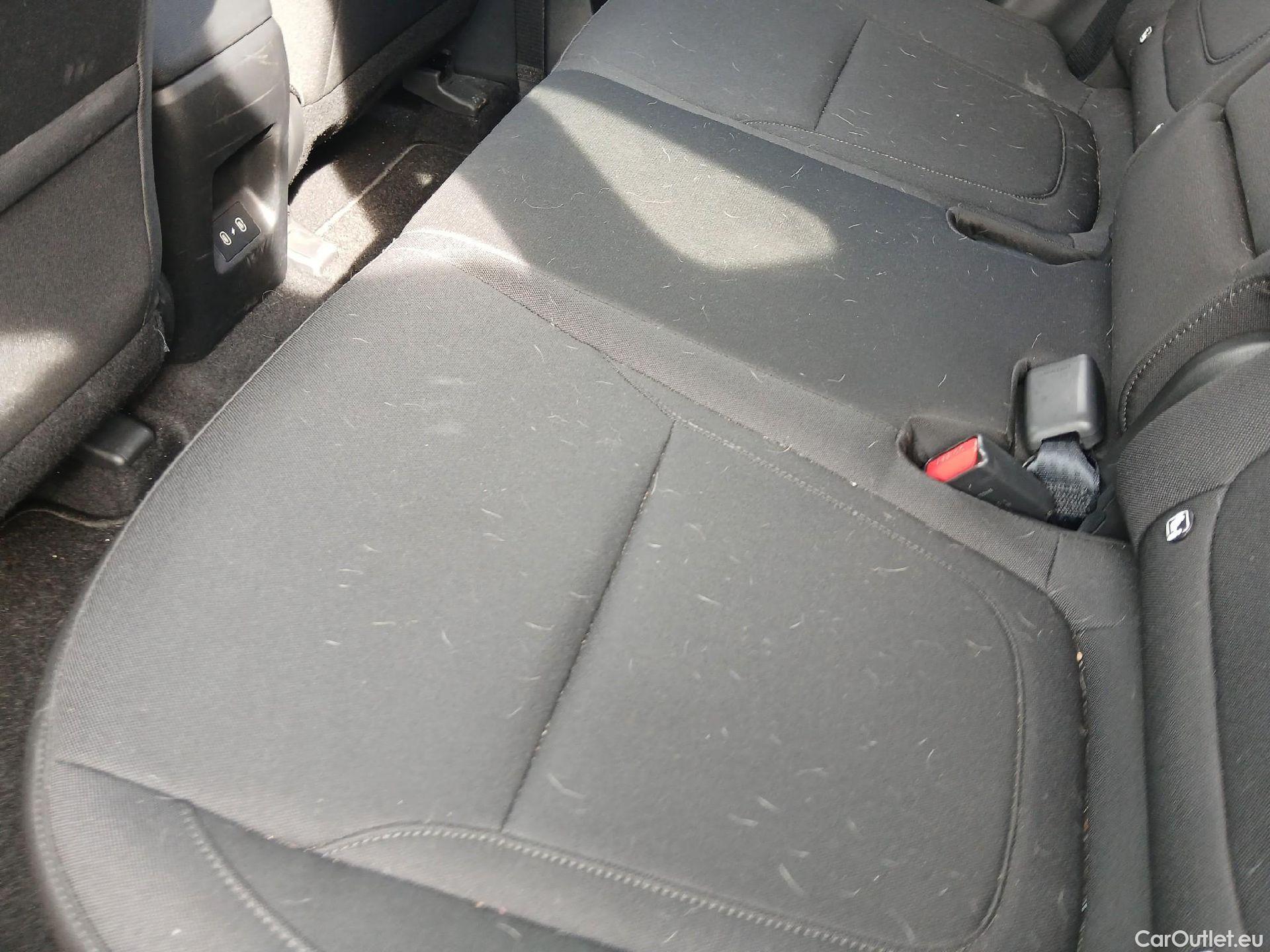  Hyundai  Tucson HYUNDAI  / 2024 / 5P / todoterreno 1.6T 158kW (215CV) HEV AT Klass #5