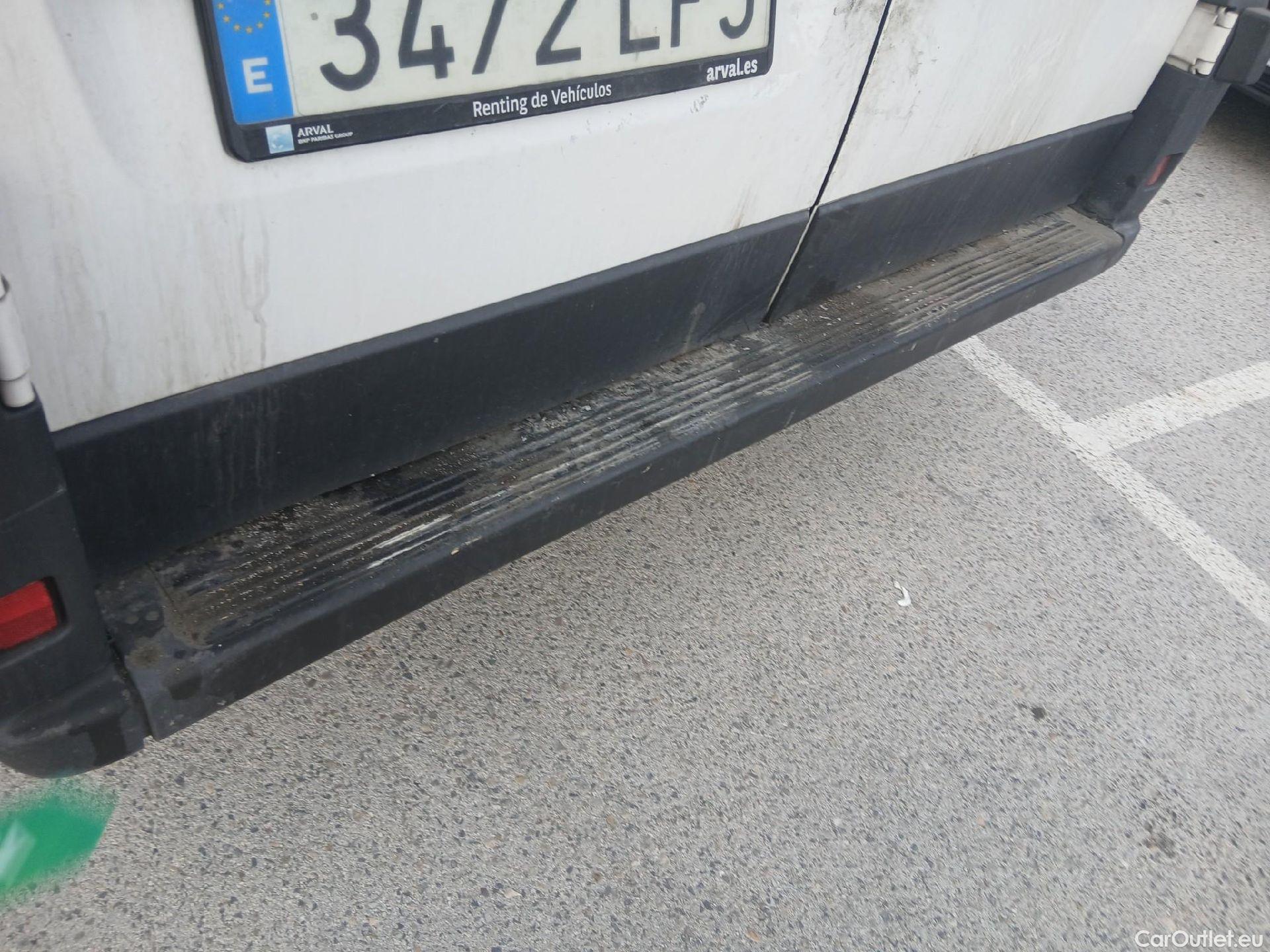  Fiat  Ducato FIAT  / 2014 / 4P / furgón Furgón 35 Medio 100kW Natural Power #41