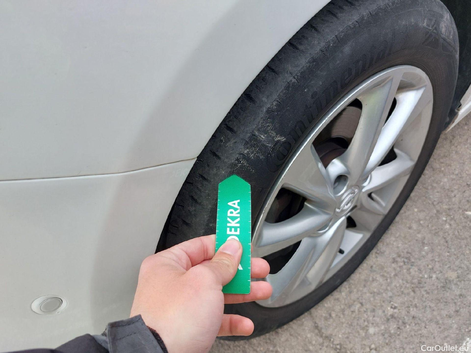  Opel  Corsa OPEL  1.2T XHL 74kW (100CV) Elegance #24