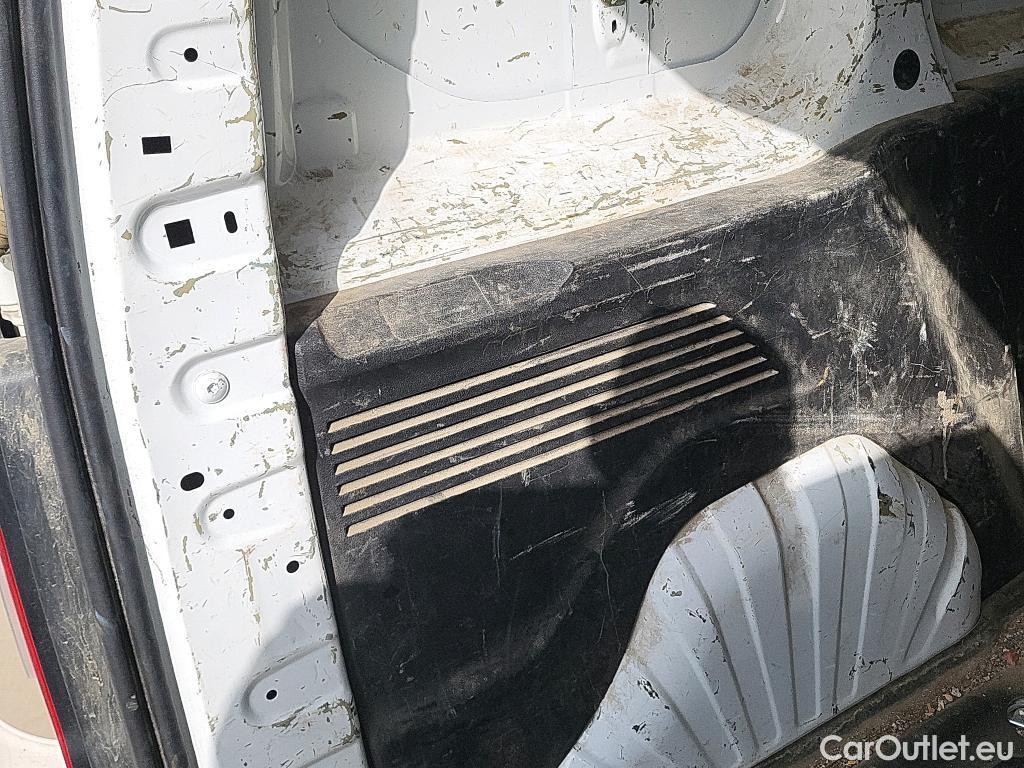  Citroen  Berlingo CITROEN  / 2018 / 3P / furgón derivado de turismo Talla M BlueHDi 100 CONTROL #49