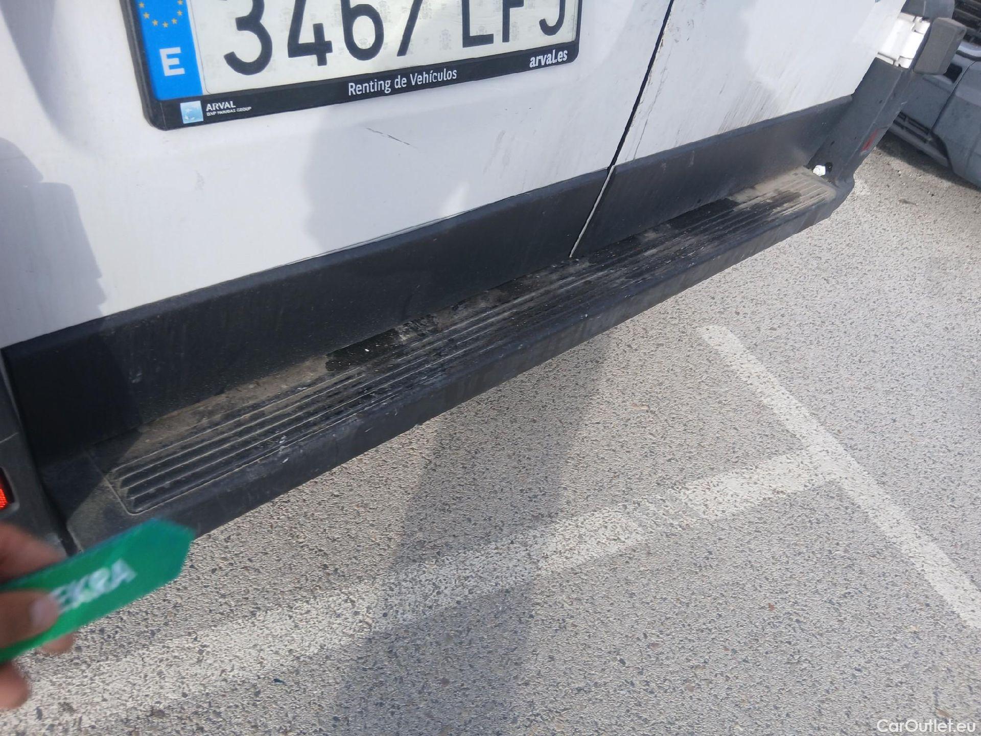  Fiat  Ducato FIAT  / 2014 / 4P / furgón Furgón 35 Medio 100kW Natural Power #46