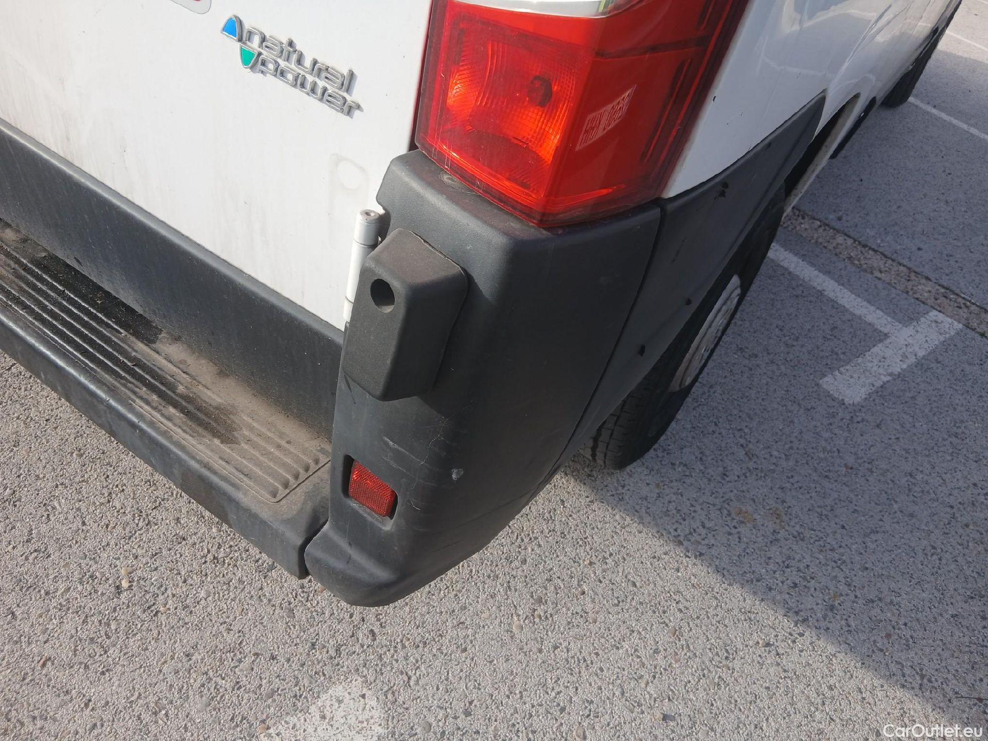  Fiat  Ducato FIAT  / 2014 / 4P / furgón Furgón 35 Medio 100kW Natural Power #51