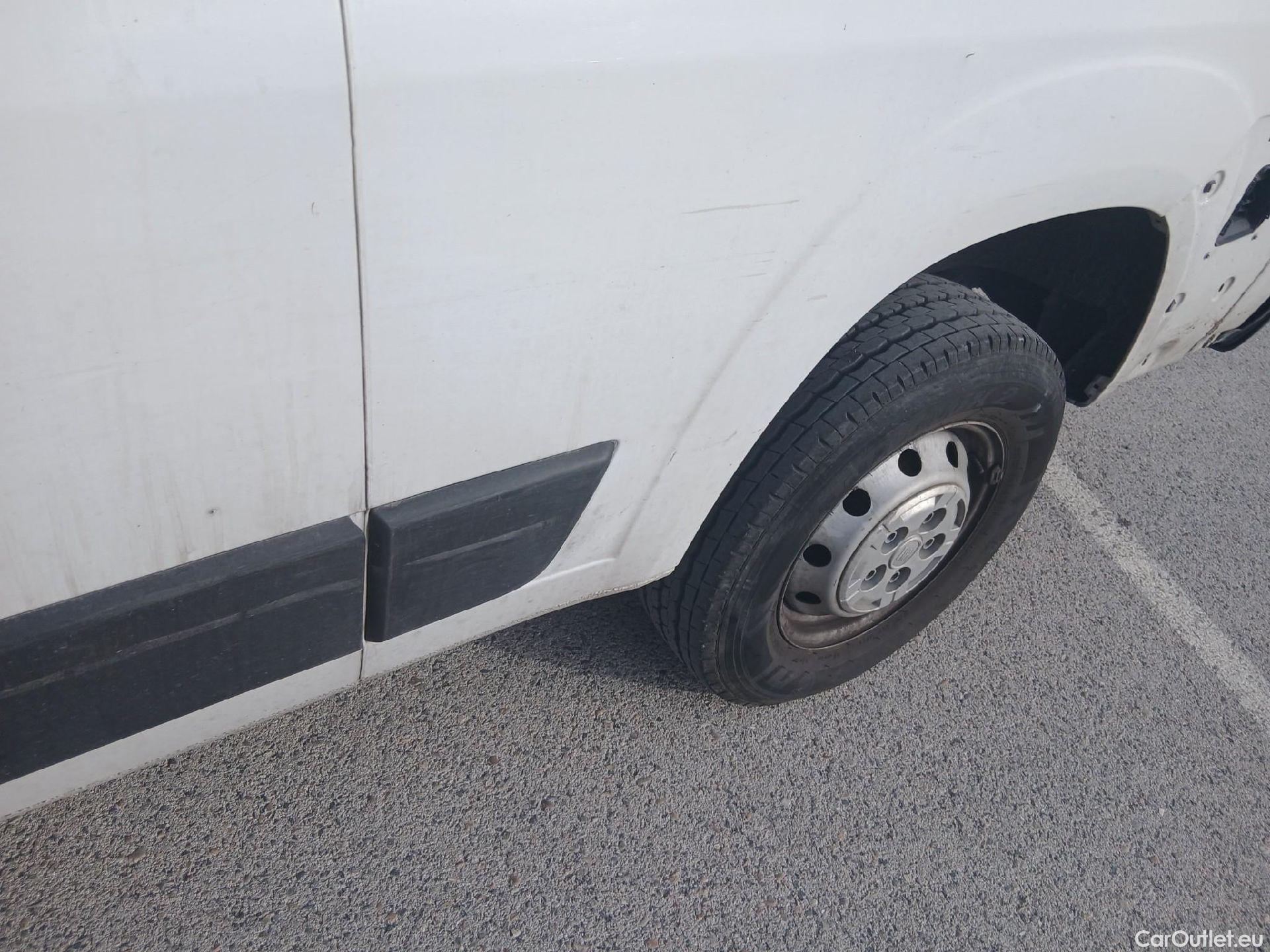  Fiat  Ducato FIAT  / 2014 / 4P / furgón Furgón 35 Medio 100kW Natural Power #36