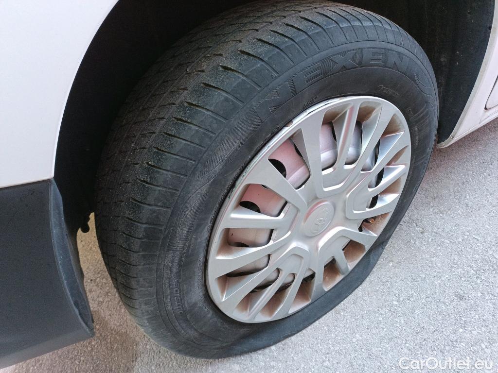  Toyota  Proace TOYOTA  City / 2020 / 4P / combi 1.5D 75kW (100CV) GX L1 #17