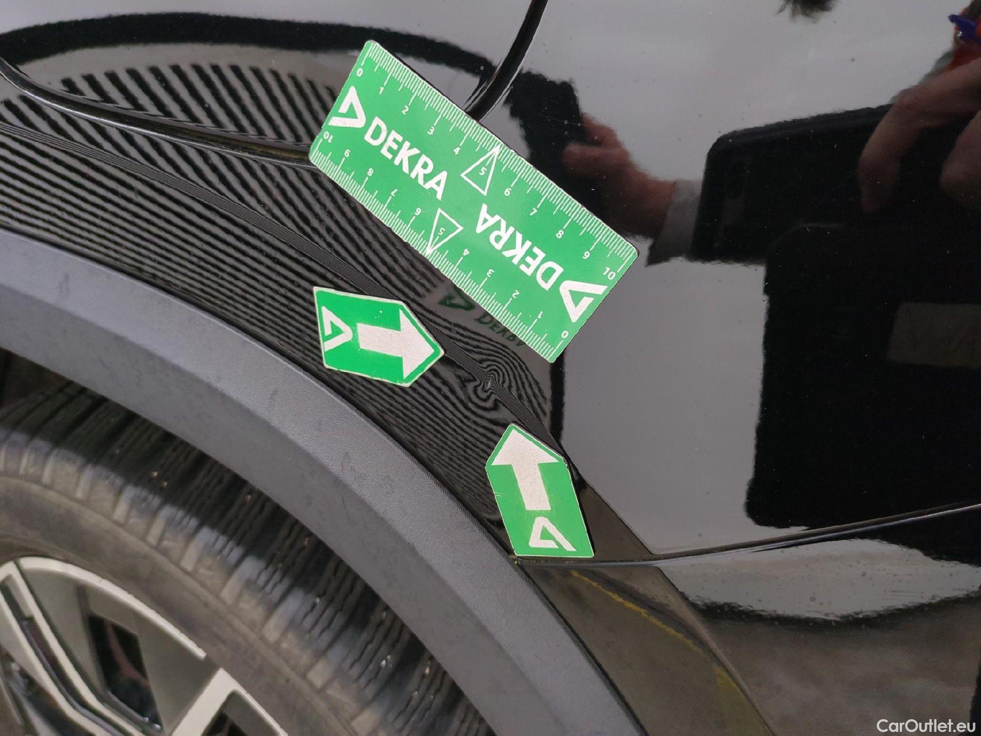  Mercedes  GLA MERCEDES-BENZ  / 2020 / 5P / SUV  250 e PROGRESSIVE LINE DCT #10