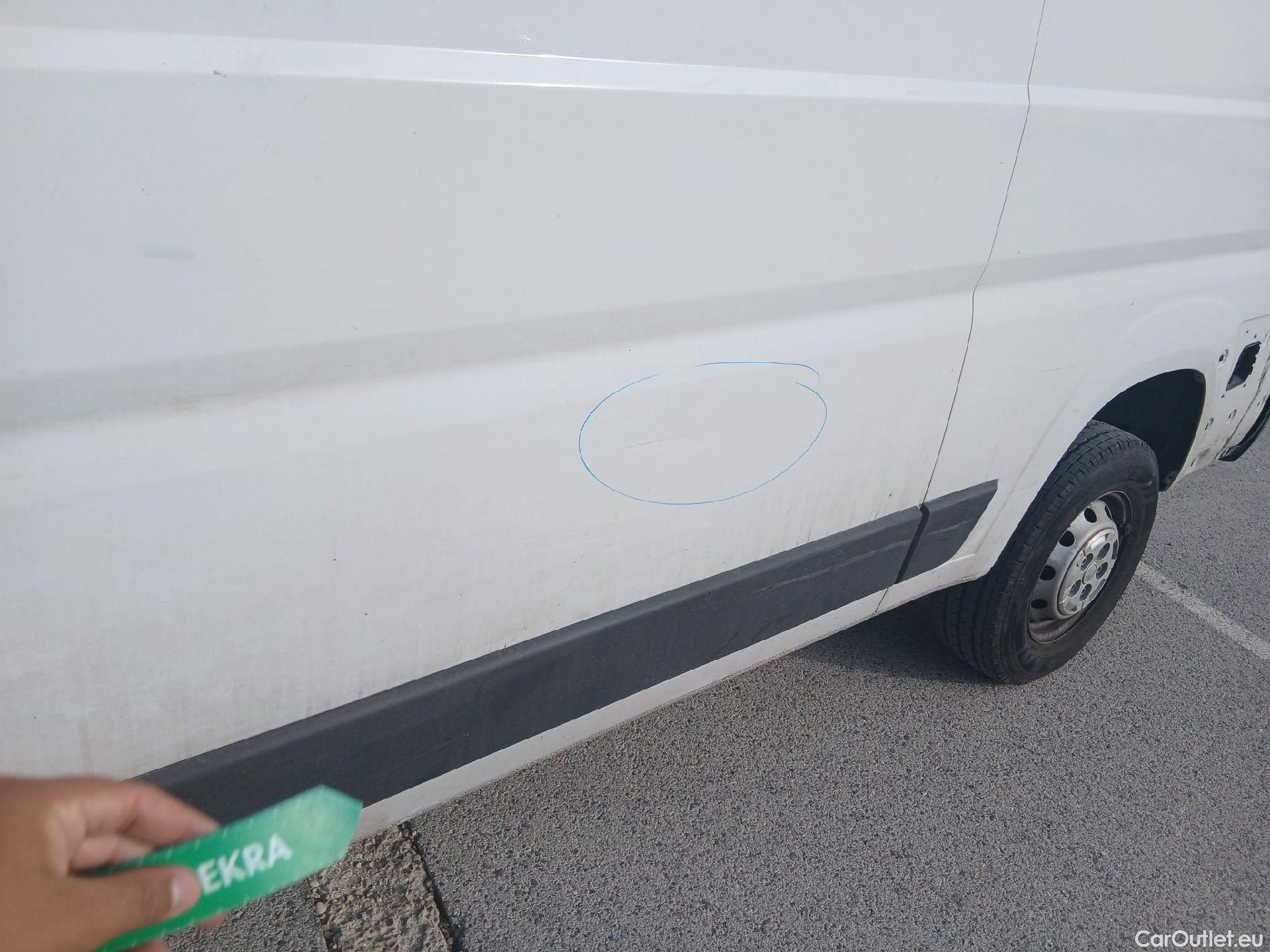  Fiat  Ducato FIAT  / 2014 / 4P / furgón Furgón 35 Medio 100kW Natural Power #31