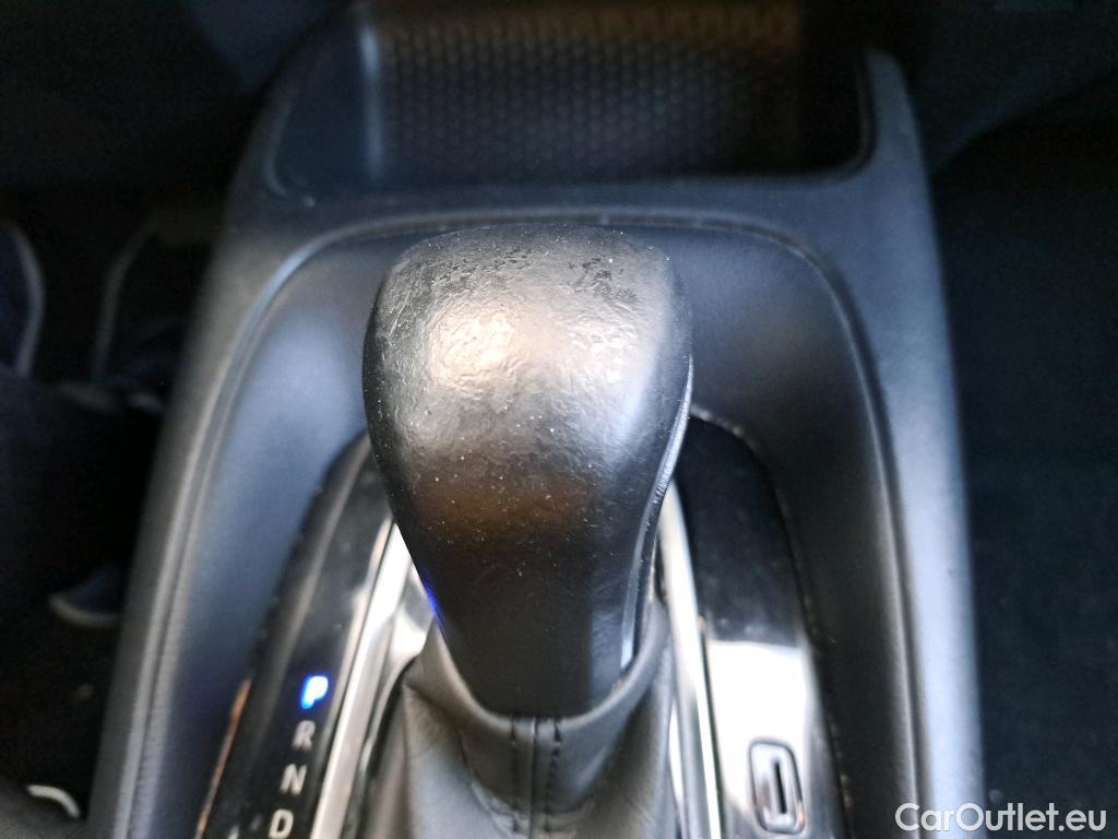  Toyota  Corolla TOYOTA  / 2019 / 5P / familiar 1.8 125H ACTIVE TECH E-CVT TOU SPORT #30