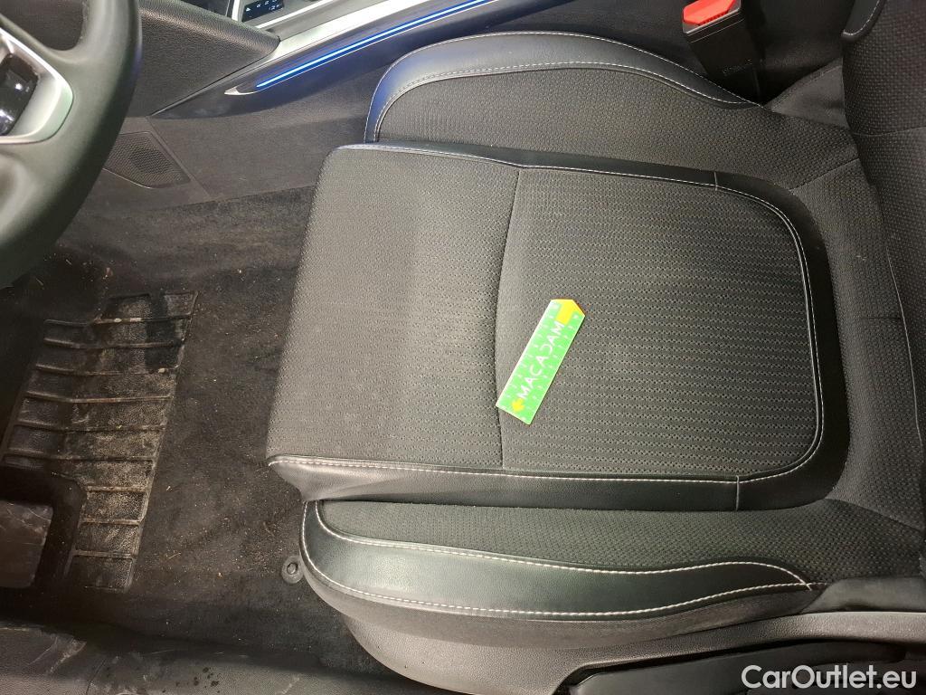  Renault  Megane  IV Berline 5 ptes. Techno 1.5 dCi 115CV BVA7 E6d #16