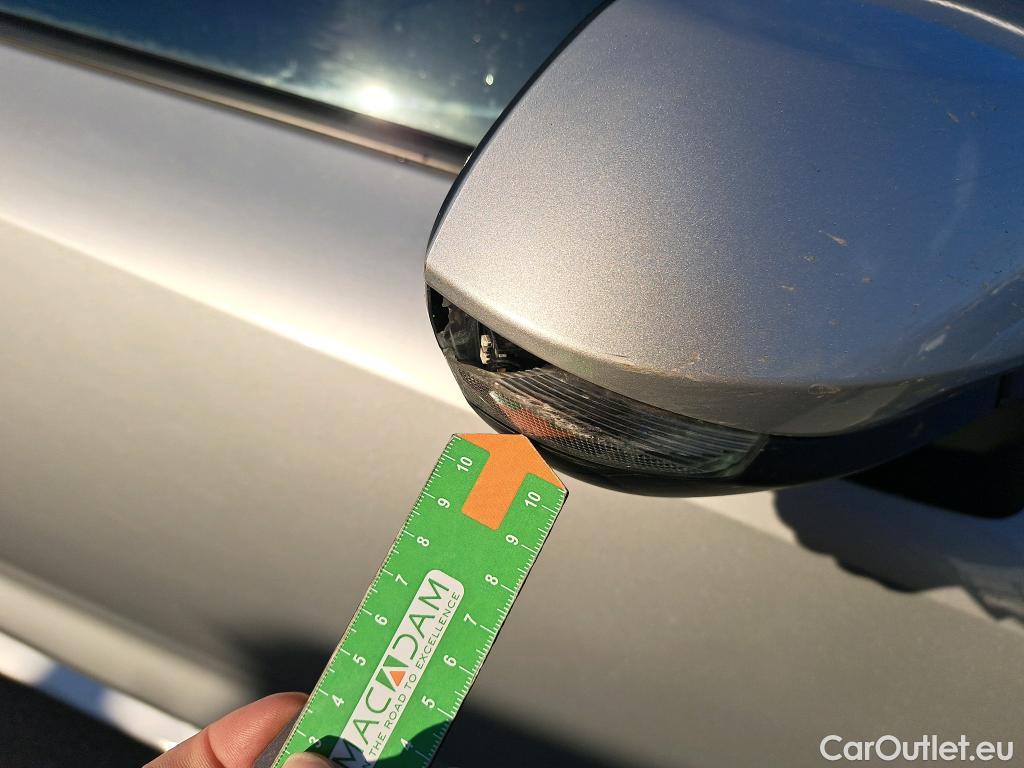  Toyota  Corolla TOYOTA  / 2019 / 5P / familiar 1.8 125H ACTIVE TECH E-CVT TOU SPORT #8