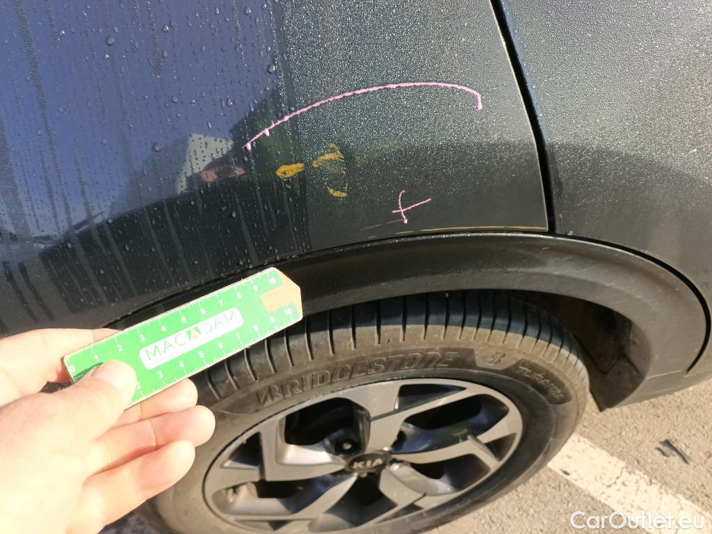  KIA  Sportage KIA  1.6MHEV Drive 100kW(136CV) 4x2(Crist Tintados)(CX) #17