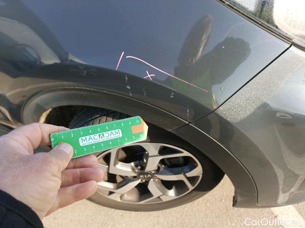  KIA  Sportage KIA  1.6MHEV Drive 100kW(136CV) 4x2(Crist Tintados)(CX) #25