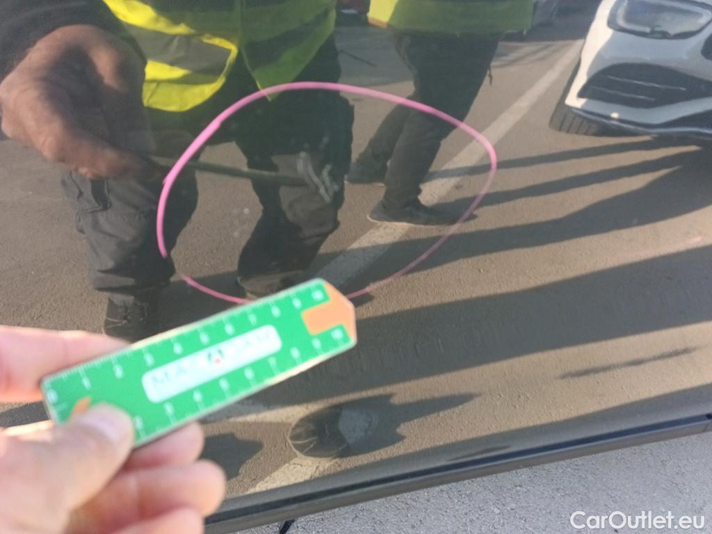  KIA  Sportage KIA  1.6MHEV Drive 100kW(136CV) 4x2(Crist Tintados)(CX) #12