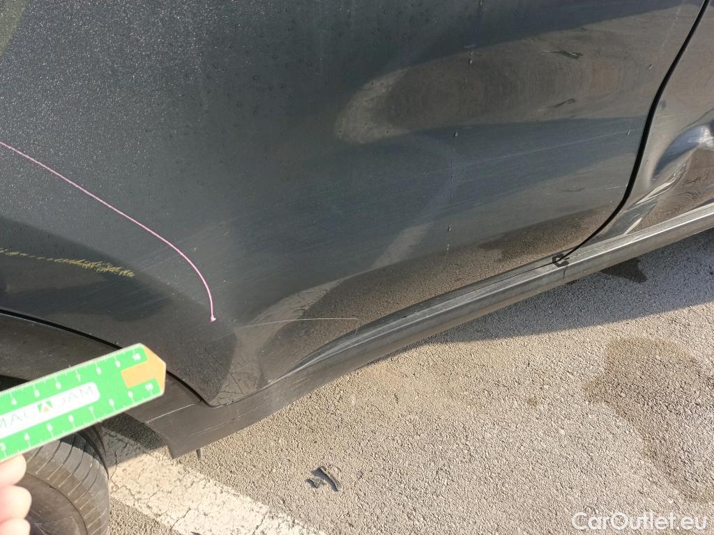  KIA  Sportage KIA  1.6MHEV Drive 100kW(136CV) 4x2(Crist Tintados)(CX) #20