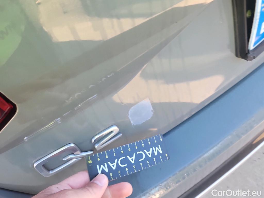  Audi  Q2 AUDI  / 2016 / 5P / todoterreno Design 30 TFSI 85kW (116CV) #2