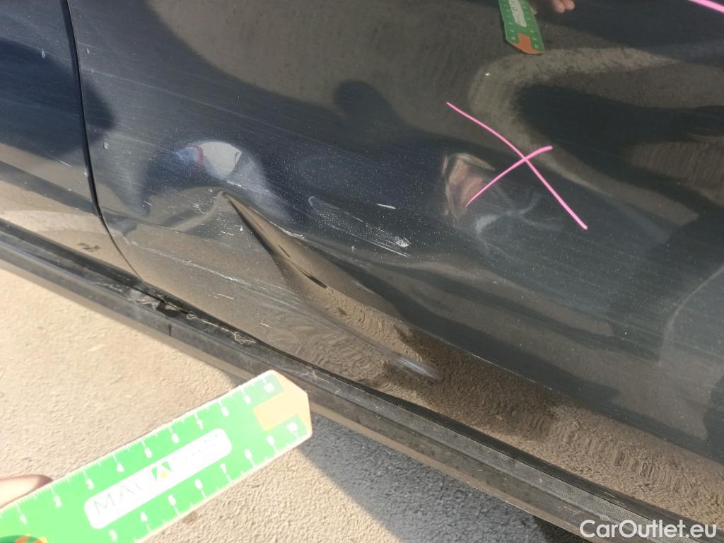  KIA  Sportage KIA  1.6MHEV Drive 100kW(136CV) 4x2(Crist Tintados)(CX) #6