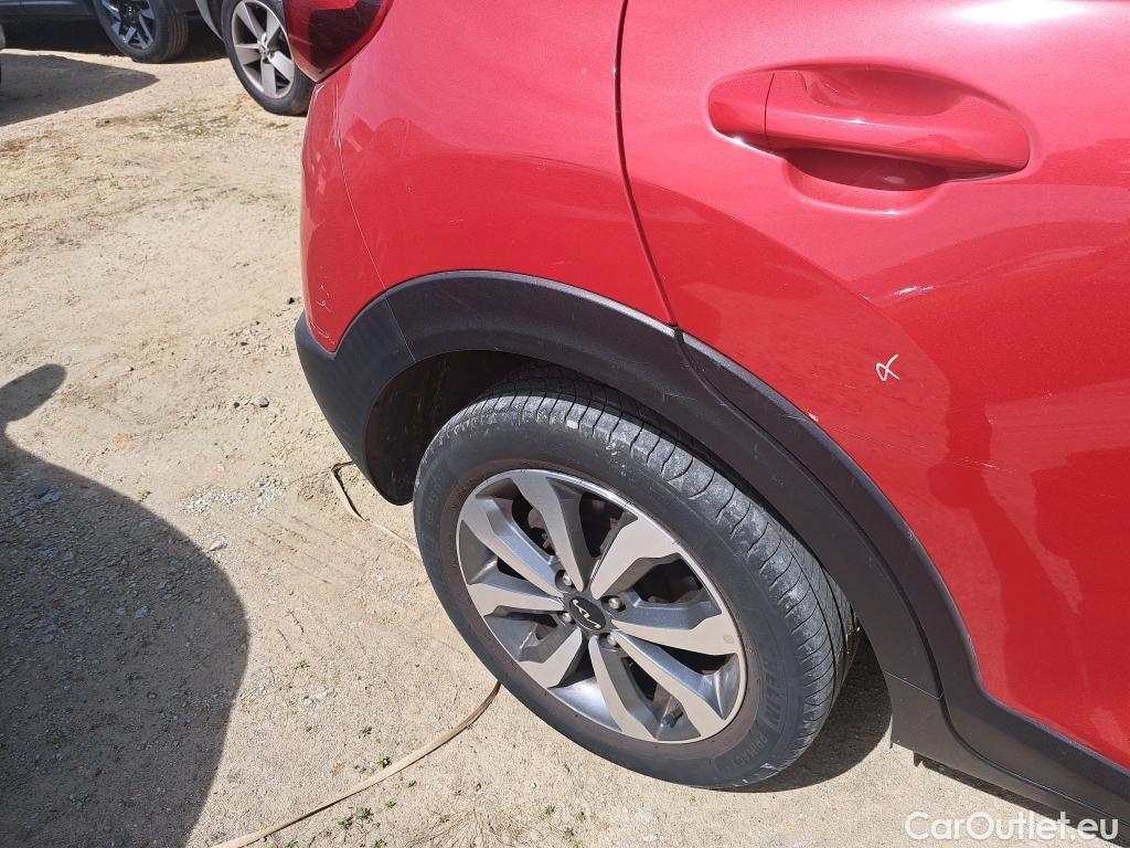  KIA  STONIC KIA  / 2017 / 5P / todoterreno 1.2 DPi 62kW (84CV) Concept #37