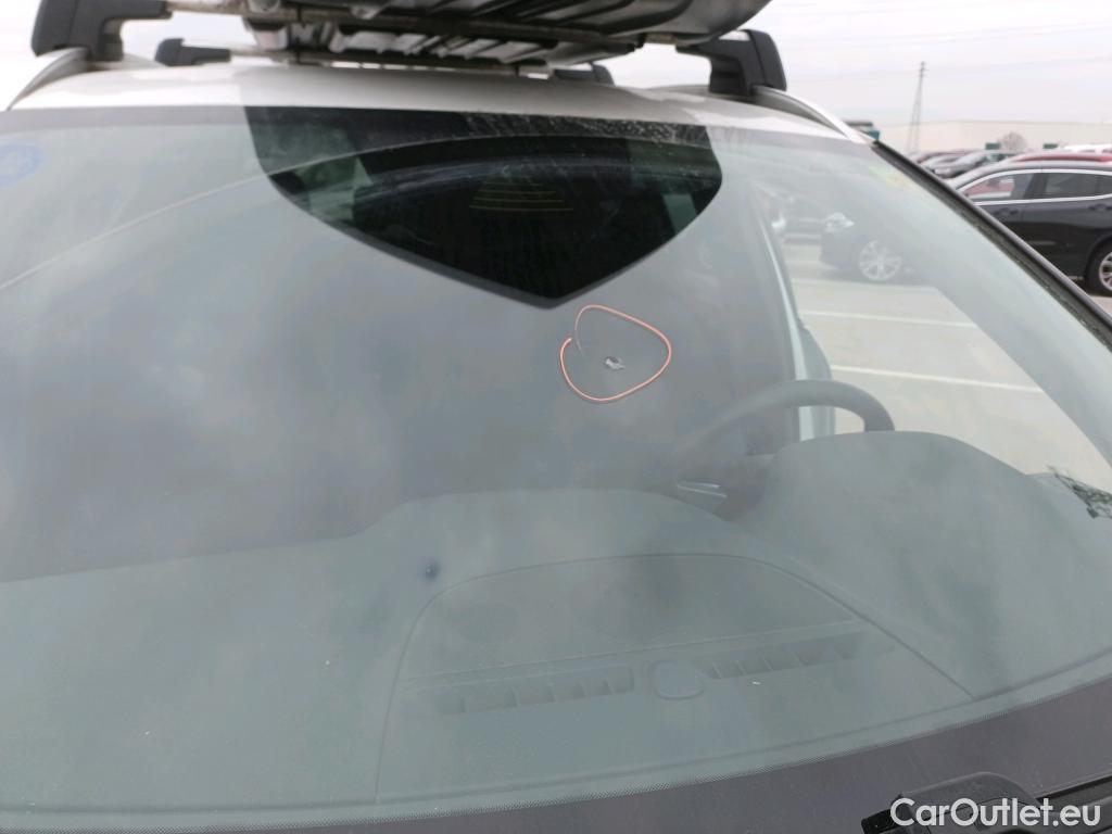  Volvo  XC 40 VOLVO XC40 / 2017 / 5P / todoterreno 1.5 T4 Twin Recharge Inscription Ex Auto #1