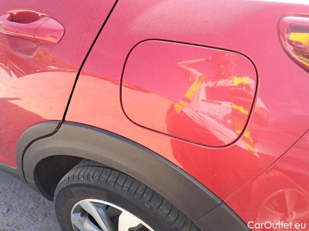  KIA  STONIC KIA  / 2017 / 5P / todoterreno 1.2 DPi 62kW (84CV) Concept #21